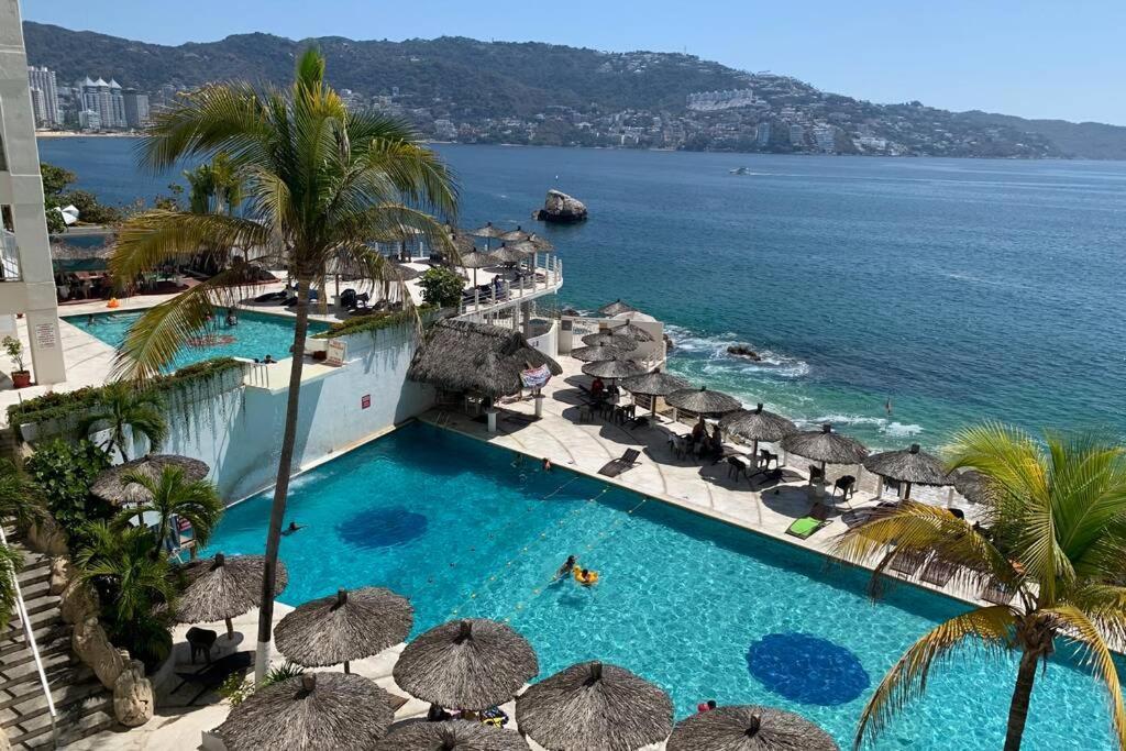 Suite Frente Al Mar En El Corazon De Acapulco Exteriör bild